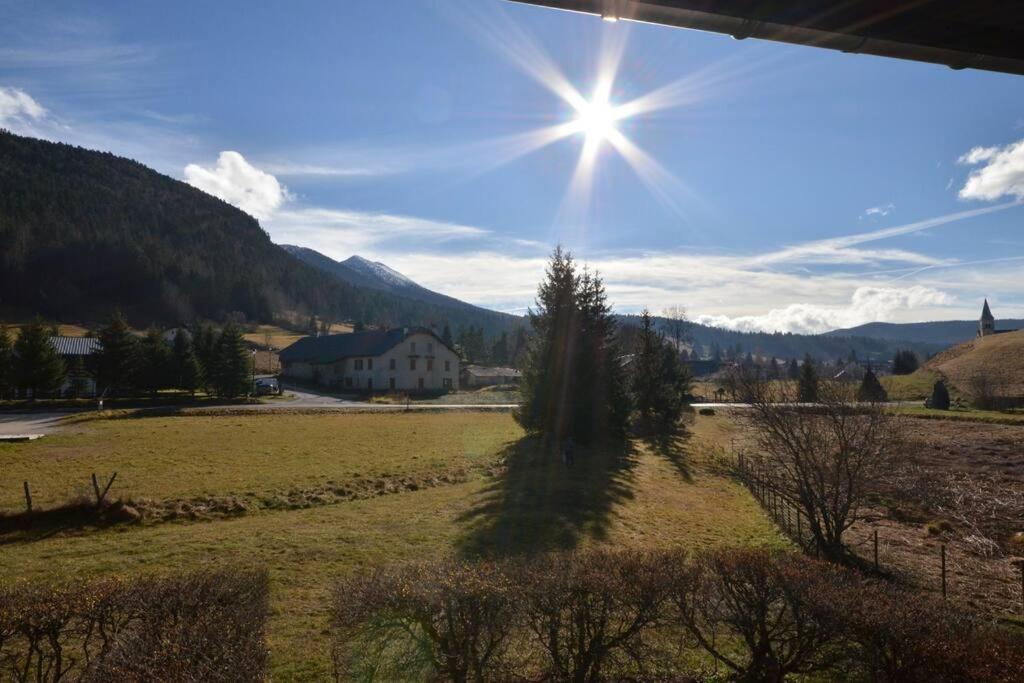 Duplex 59M2 - Proche Centre - Balcon Plein Sud Apartment Correncon-en-Vercors Luaran gambar