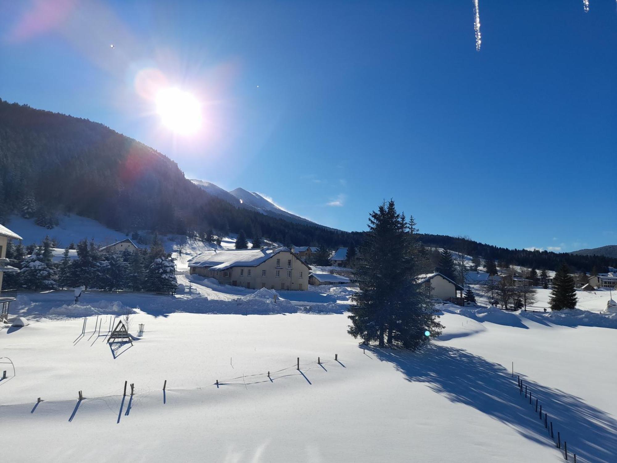 Duplex 59M2 - Proche Centre - Balcon Plein Sud Apartment Correncon-en-Vercors Luaran gambar